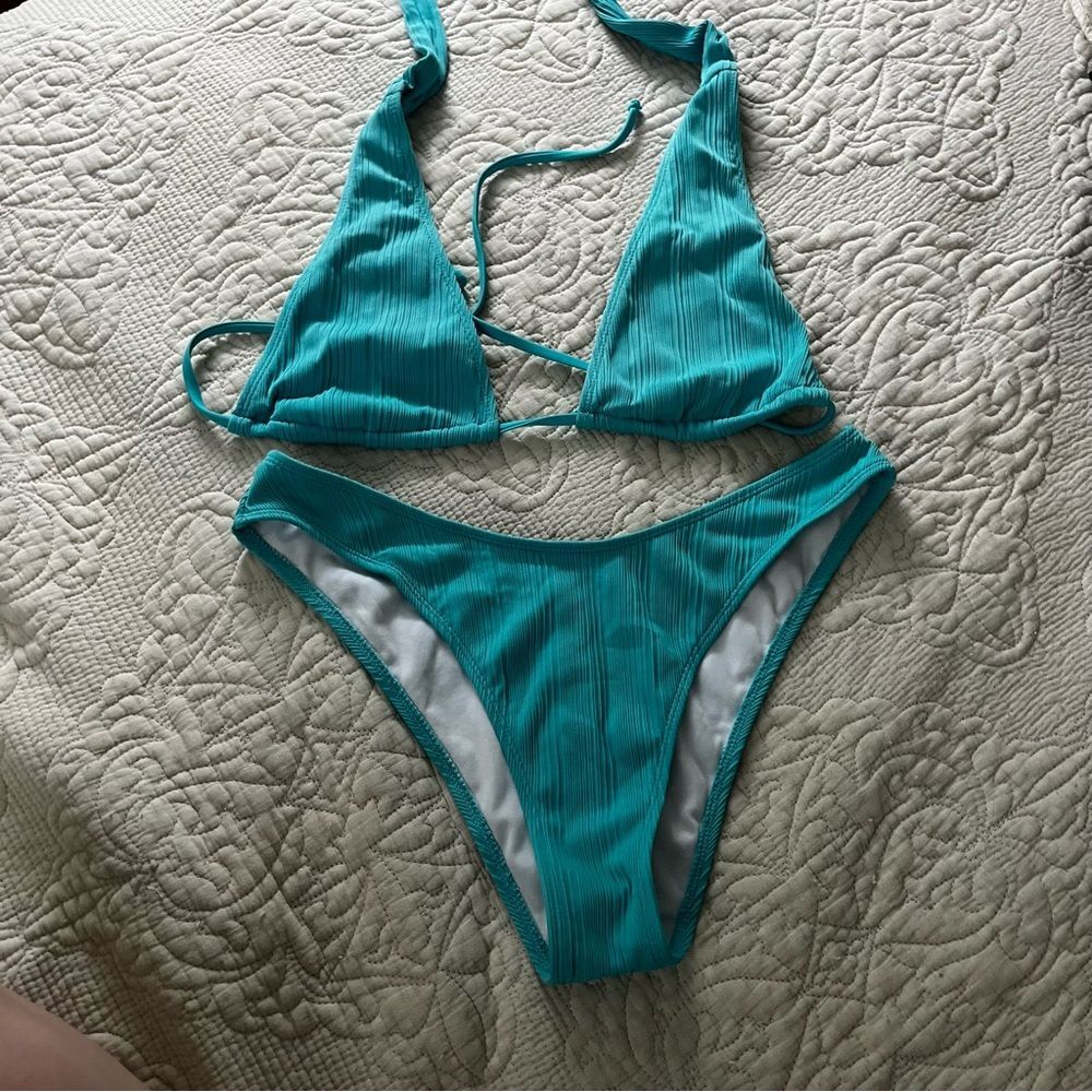 Shein turquoise bikini set size medium